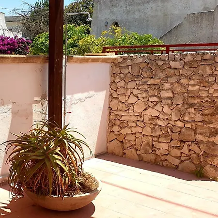 Holiday home Le Case Di Antonio Torre Lapillo